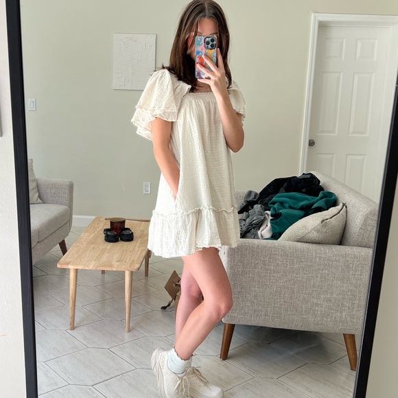 Lulu’s Flutter Sleeve Mini Dress - Picture 3 of 4